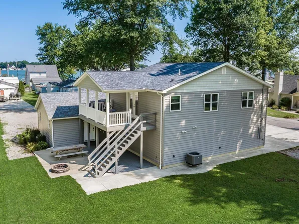 3155 Cottonwood Ct NE, Millersport, OH 43046