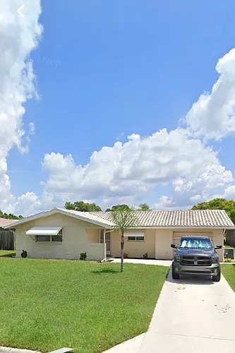 10118 Holly Dr Photo 1