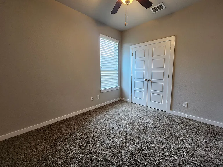 546 Creekside Frst — Photo 11