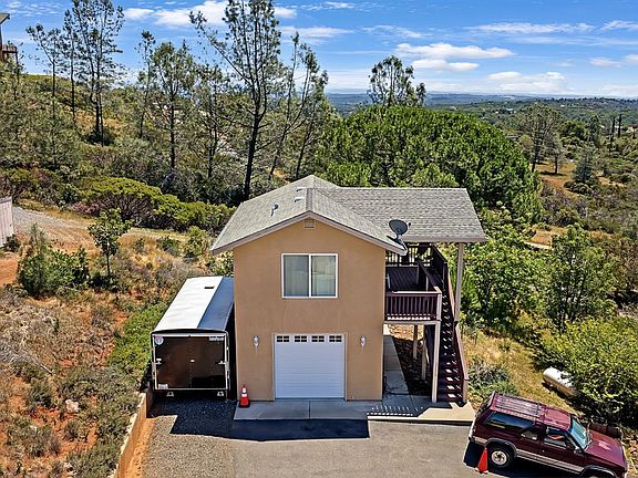 3rd image of 2580 Sunny Hill Rd