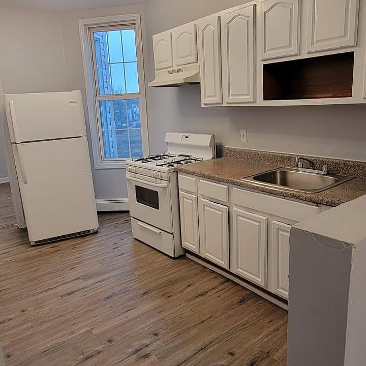 1st image of 237 Monticello Ave #5K