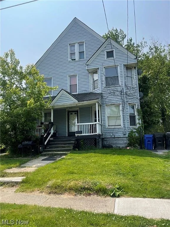 15016 Cardinal Ave photo 1