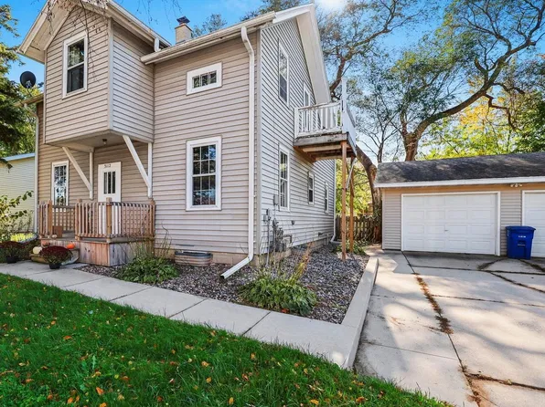 3112 Humboldt Rd, Green Bay, WI 54311