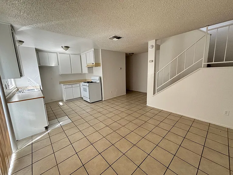 38729 11th St E #3 — Photo 5