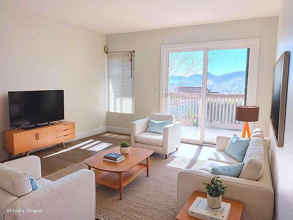 3rd image of 866 S Rancho Santa Fe Rd S #C