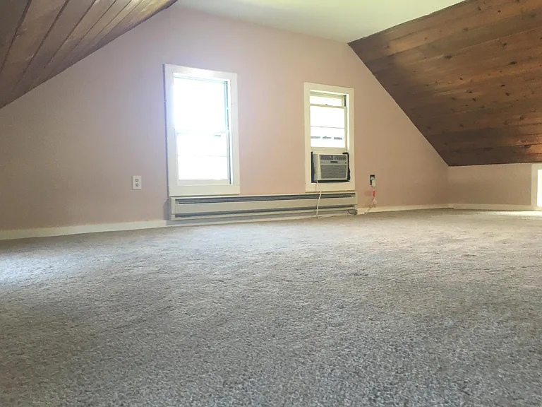 4 Helen Ct — Photo 20