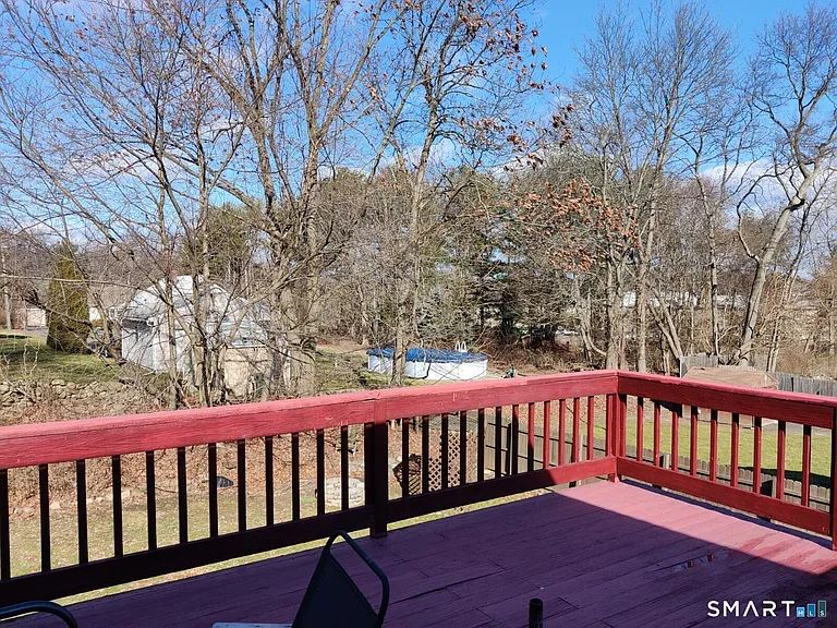 100 Loftus Cir — Photo 11