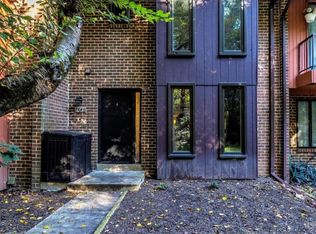 7849 Briardale Ter, Rockville, MD 20855