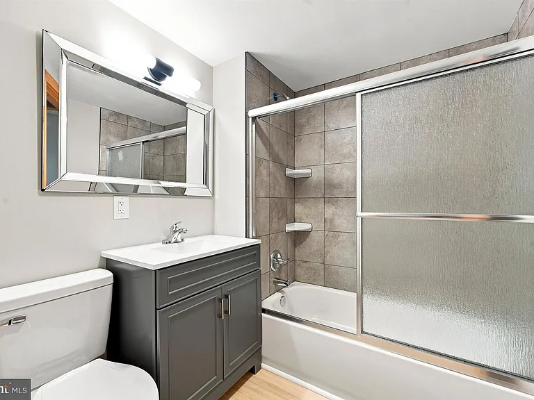 705 Forrest Ave — Photo 19