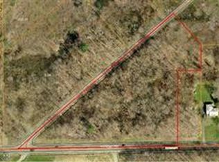 Colony Ln, Burton, OH 44021