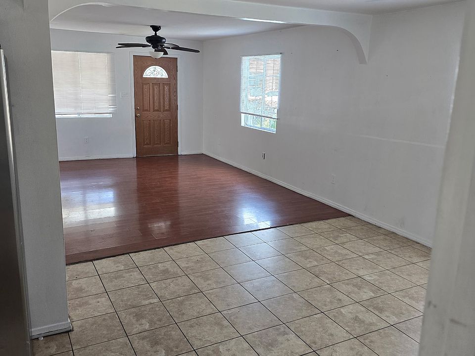 1st image of 3708 Montclair St