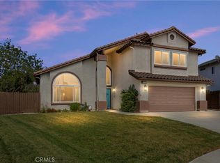 34194 Hidden Cove Dr, Yucaipa, CA 92399