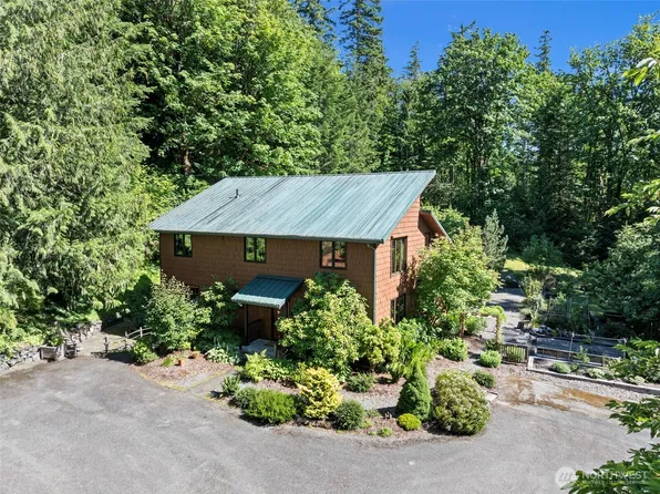 200 Lakeness Road, Quilcene, WA 98376
