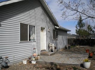 2977 Merriman Rd, Medford, OR 97501