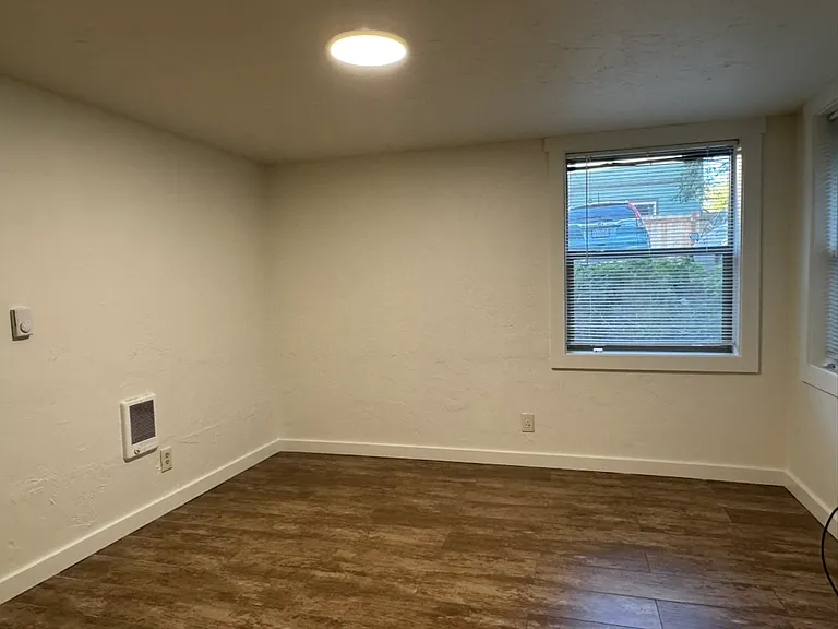 68 NE Stanton St #1K — Photo 15