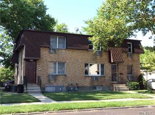 157-50 20 Rd #1FL, Whitestone, NY 11357