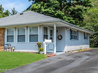 52 Berkshire Ct, Toms River, NJ 08753