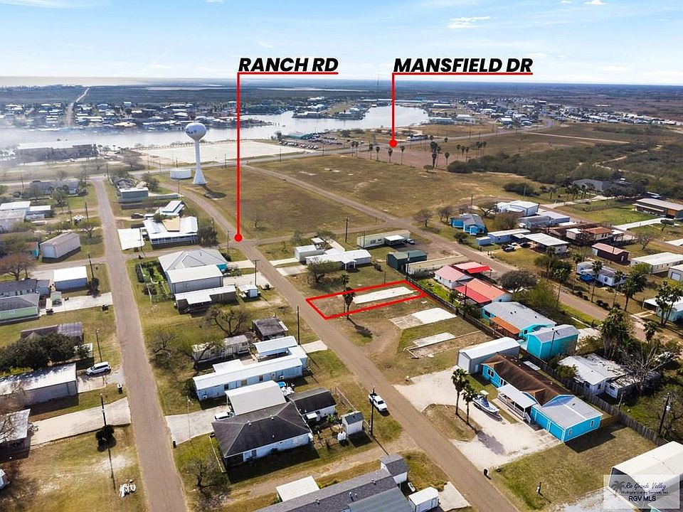 2nd image of 207 Ranch Dr #4