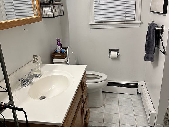 5th image of 151 Hadde Ave Floor 2