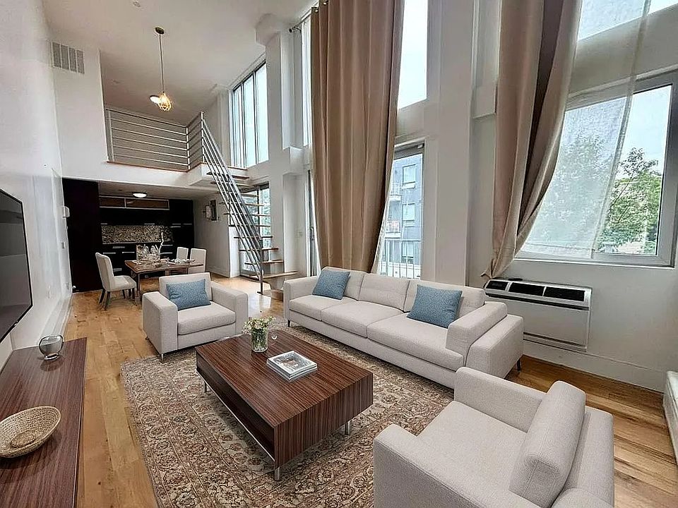 1st image of 979 Willoughby Ave #4B