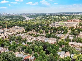 2132 Grand Ave #1, Saint Paul, MN 55105