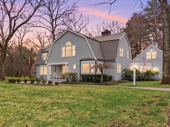 15 River Meadow Dr, West Newbury, MA 01985