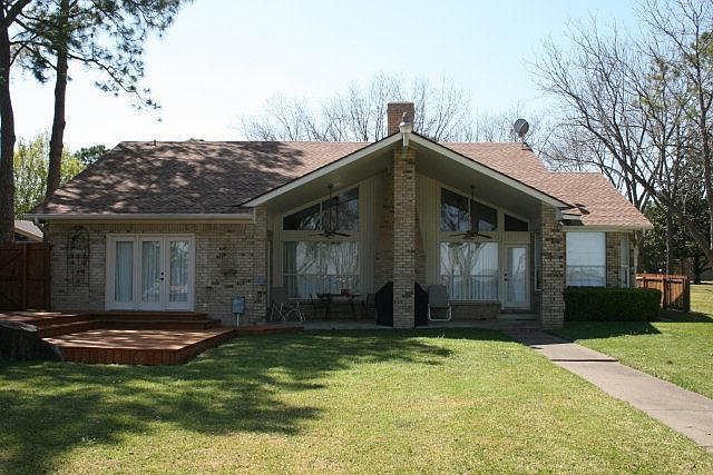 1st image of 545 Arrowwood Beach Cir
