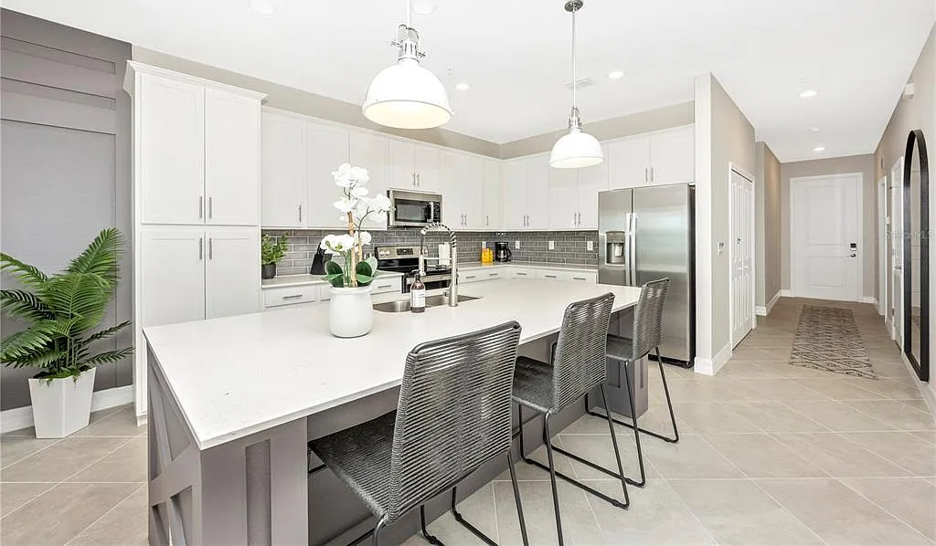 2 bed, 2.0 bath, 1154 sqft, $2,500 — Photo 3