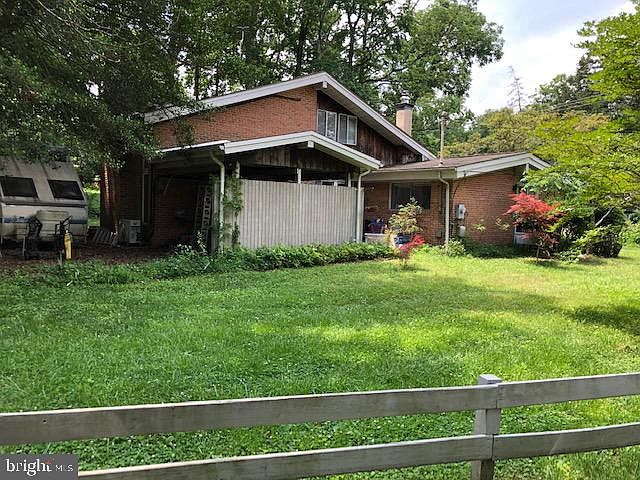 1st image of 321 Hillsmere Dr