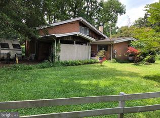 321 Hillsmere Dr, Annapolis, MD 21403