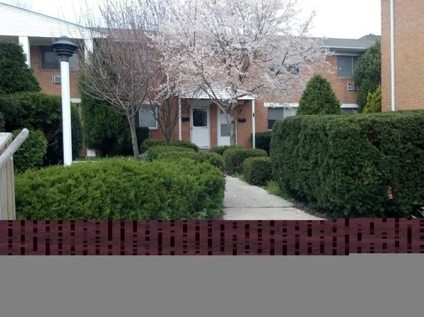 215 Washington St #26, Toms River, NJ 08753