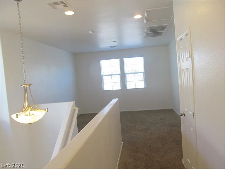 7471 Nicklin St — Photo 13