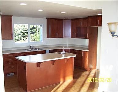 5th image of 4927 120th Ave E