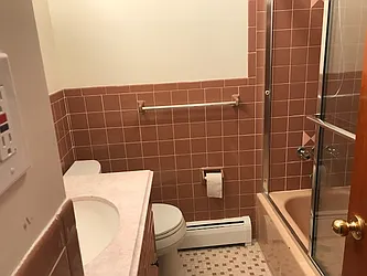 Rented by Zikos Realty Services