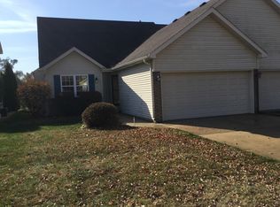 1484 Timber Ridge Ct, Kankakee, IL 60901