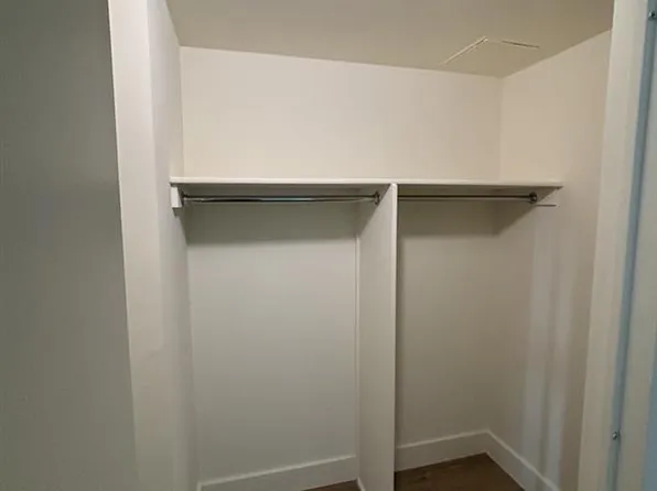 515 West 52nd Street image 6 of 7