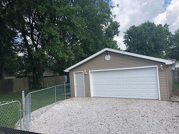 2nd image of 7608 Powell Ave