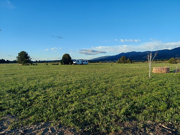 4th image of 10184 Packsaddle Rd