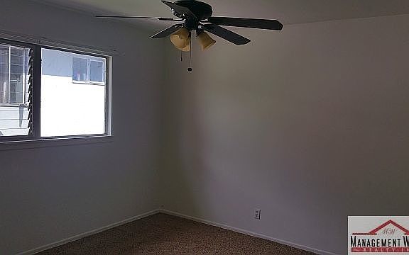 5th image of 2136 N Beachwood Dr APT 6