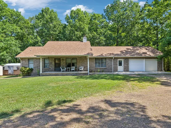 395 Claude Carroll Rd, Hohenwald, TN 38462