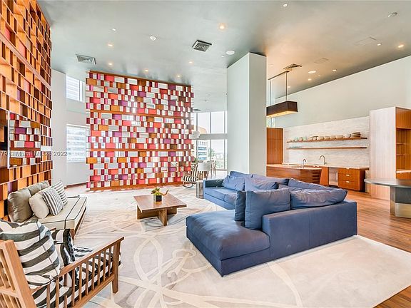 5th image of 1300 Brickell Bay Dr APT 1712