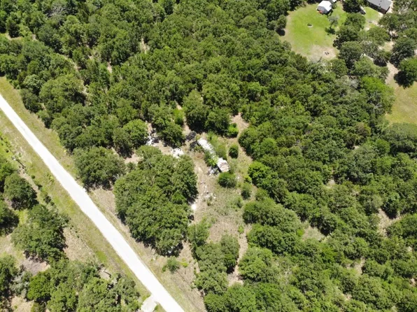 145 Purtis Creek Est, Eustace, TX 75124