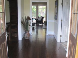 211 Knox Hill Dr, Baton Rouge, LA 70810