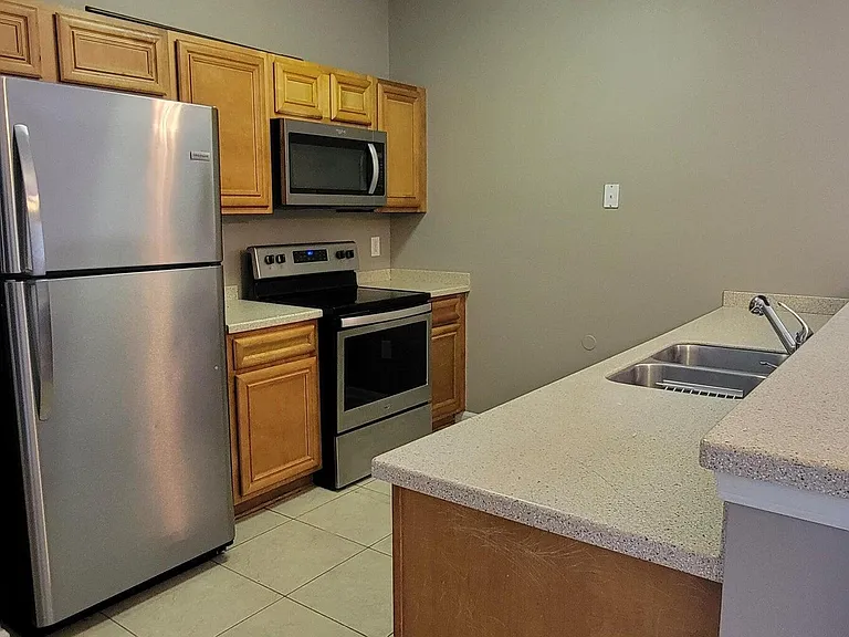 8227 Lobster Bay Ct #203 — Photo 4