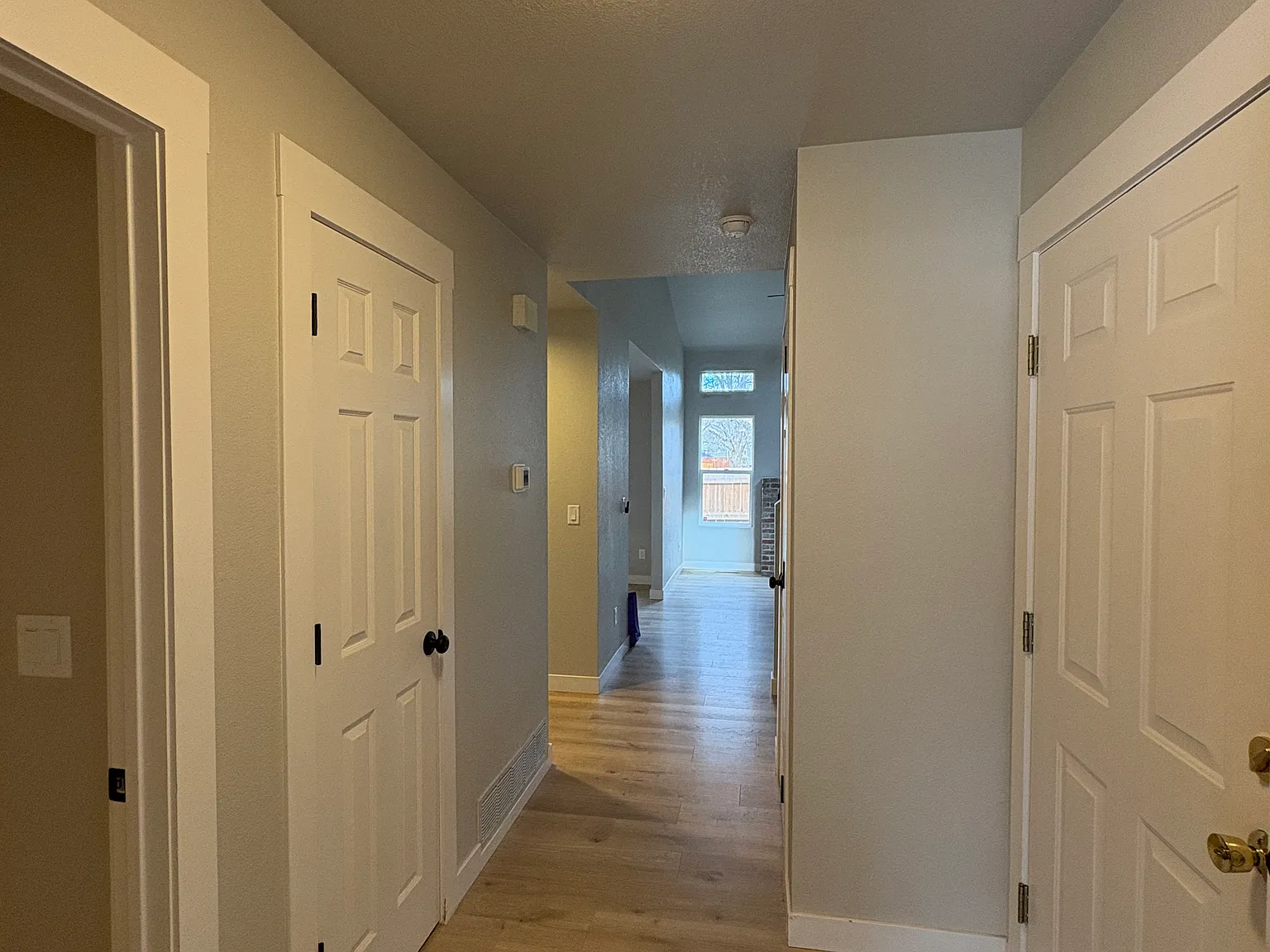 104 Crabapple Dr — Photo 3