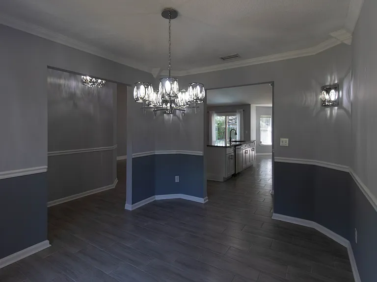 236 Clover Ct — Photo 16