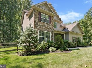 61 Fox Hill Rd, Quakertown, PA 18951