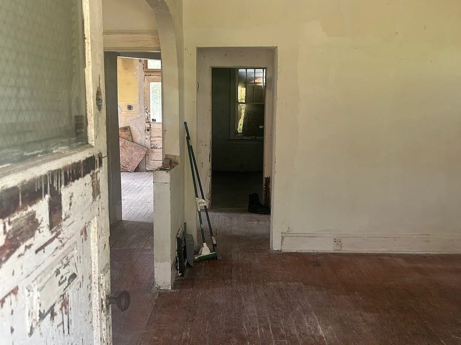2 bed, 800 sqft, $650 — Photo 4