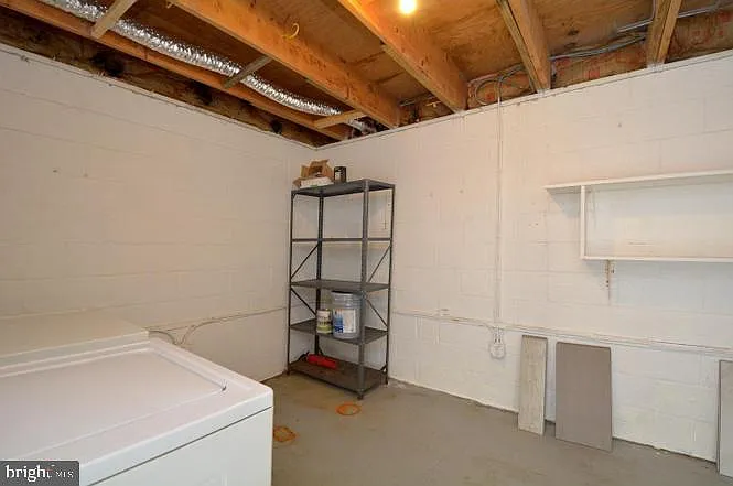2602 S Troy St — Photo 24