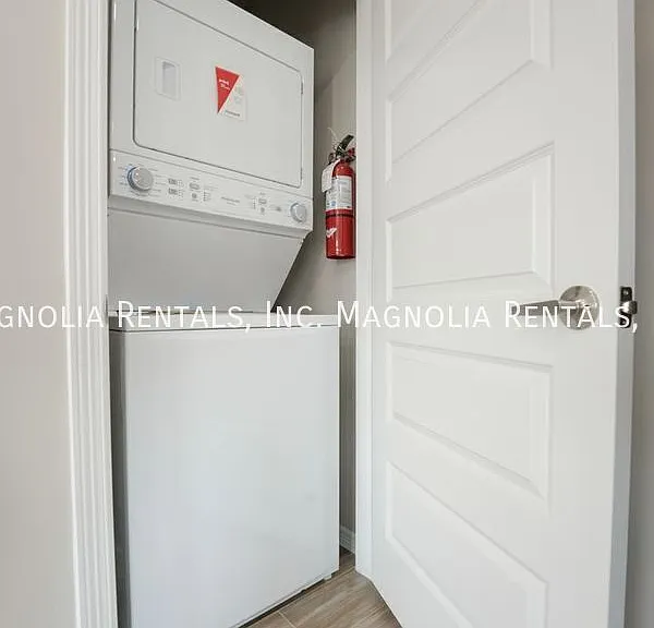 4205 Walnut Ave #3 — Photo 11